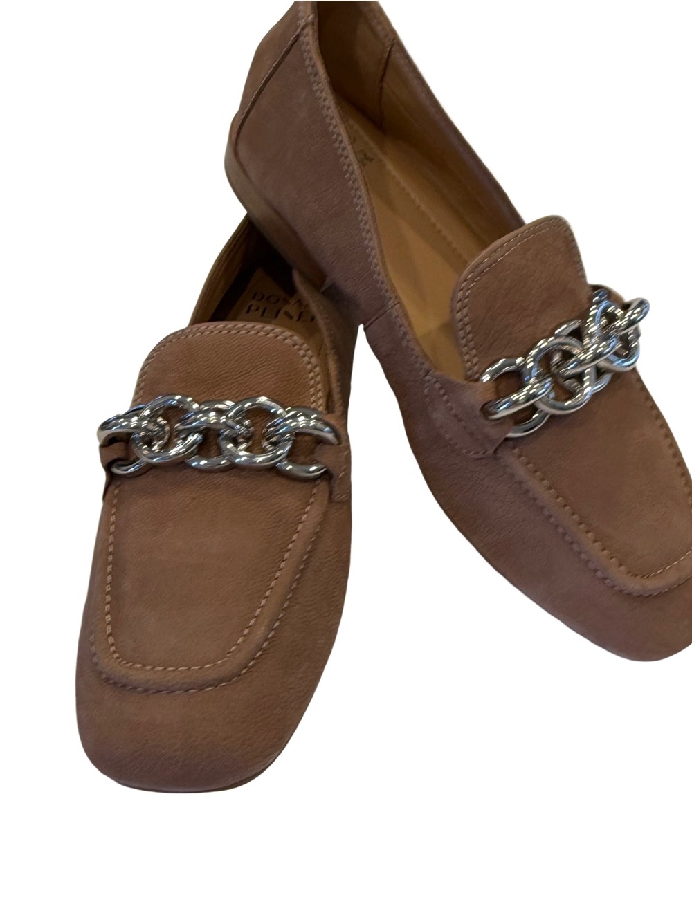 Donald Pliner Women’s Tan Suede Loafers W/silver Chunky Chain Accent Sz 6M NEW